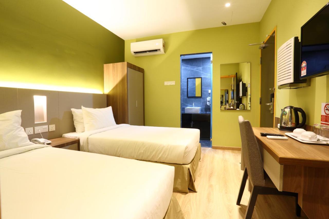 Capital O 9010 Yee Hotel Johor Bahru Kültér fotó